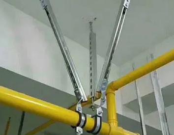 闸阀支撑架的质量要求。价格决定了故城抗震支撑框架的质量。